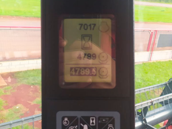 Case-IH-2799---ano-2013-3