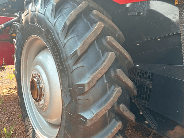 Case-IH-2799---ano-2015-4