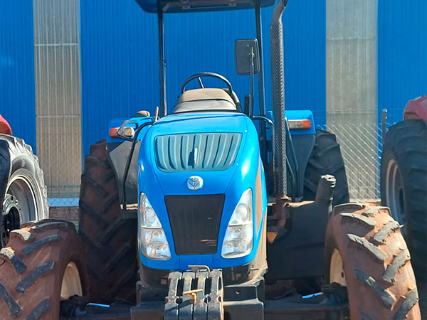 New-Holland-TL.75-2
